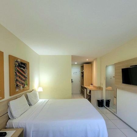 Praiabella Hotel São Luís Buitenkant foto